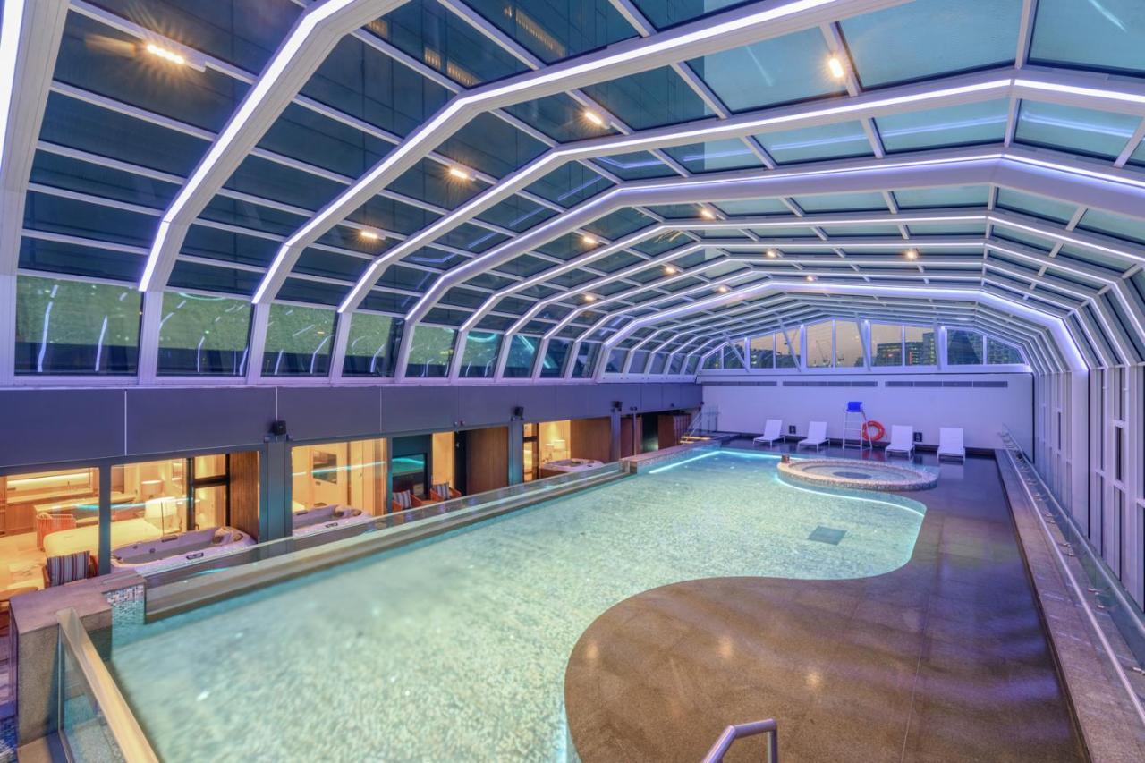 The Ambassador - A Pullman Hotel