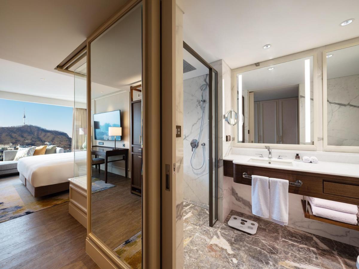 酒店 The Ambassador - A Pullman 5*