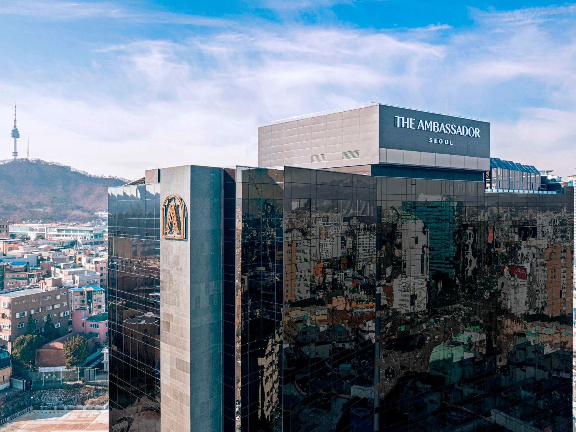 The Ambassador - A Pullman 酒店